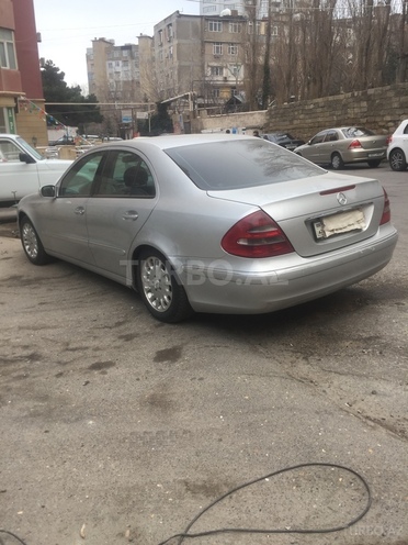 Mercedes E 220 2002, 354,357 km - 1.7 l - Bakı