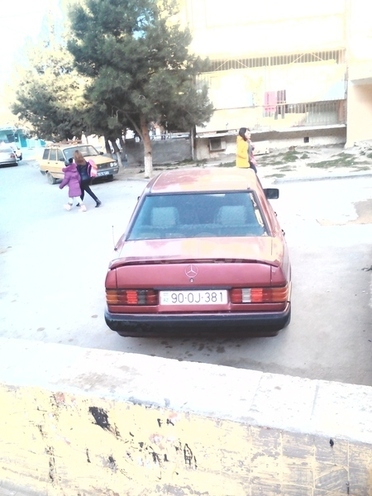 Mercedes 190 1991, 405,000 km - 1.8 l - Bakı