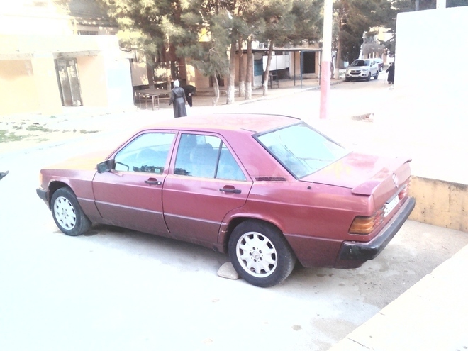 Mercedes 190 1991, 405,000 km - 1.8 l - Bakı