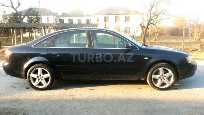 Audi A6 2002, 187,000 km - 2.7 l - Zaqatala