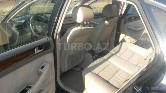 Audi A6 2002, 187,000 km - 2.7 l - Zaqatala