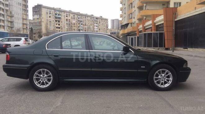 BMW 525 2002, 261,000 km - 2.5 l - Bakı