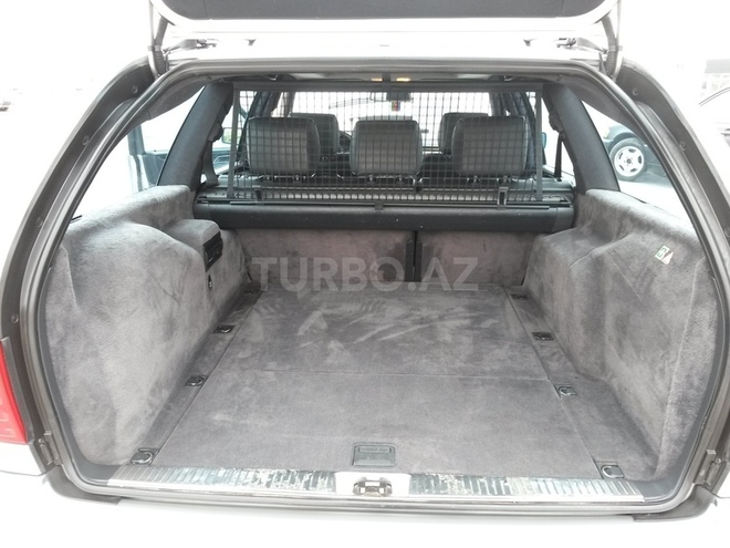 Mercedes E 240 1998, 156,700 km - 2.4 l - Bakı