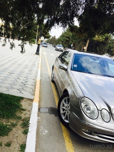 Mercedes E 280 2005, 210,000 km - 3.0 л - Şirvan