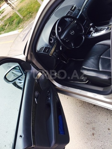 Mercedes E 280 2005, 210,000 km - 3.0 л - Şirvan