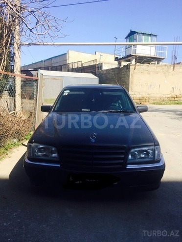 Mercedes C 200 1995, 276,400 km - 2.0 л - Bakı