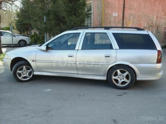 Opel Vectra 1999, 373,216 km - 1.6 л - Bakı