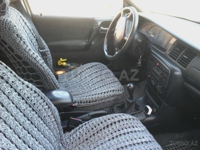 Opel Vectra 1999, 373,216 km - 1.6 л - Bakı