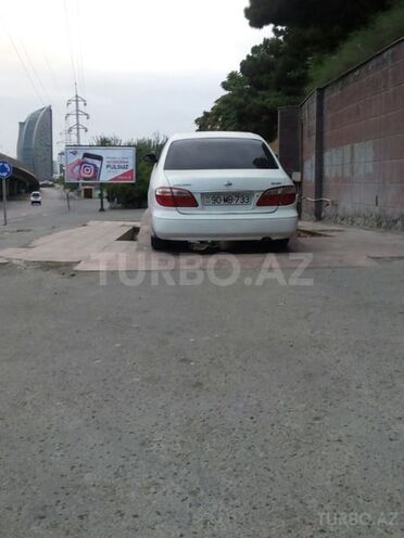 Nissan Maxima 1999, 237,000 km - 2.0 л - Bakı