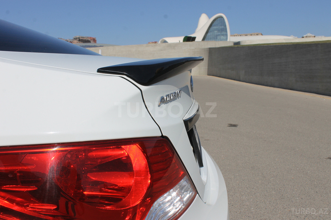 Hyundai Accent 2011, 75,800 km - 1.6 l - Bakı