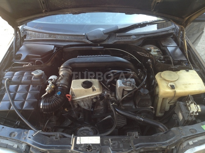Mercedes C 220 1997, 380,999 km - 2.2 l - Bakı