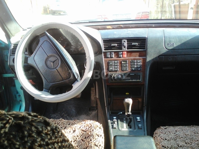 Mercedes C 200 1994, 150,000 km - 2.0 l - Bakı