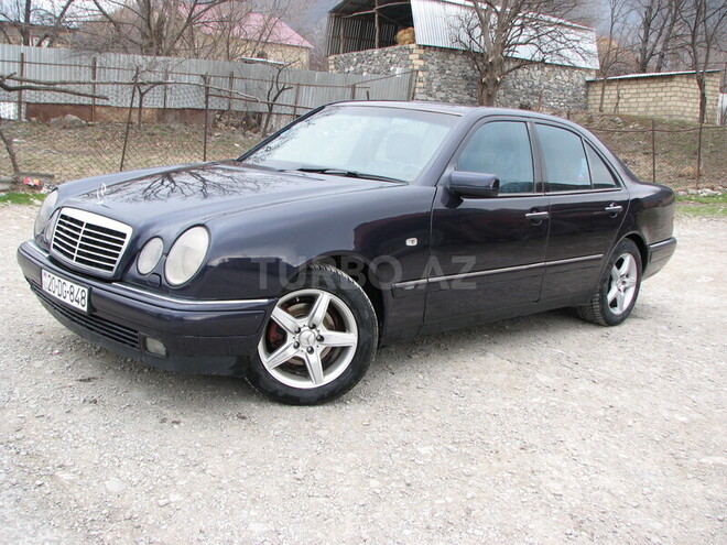 Mercedes E 230 1996, 377,000 km - 2.3 л - Şəki