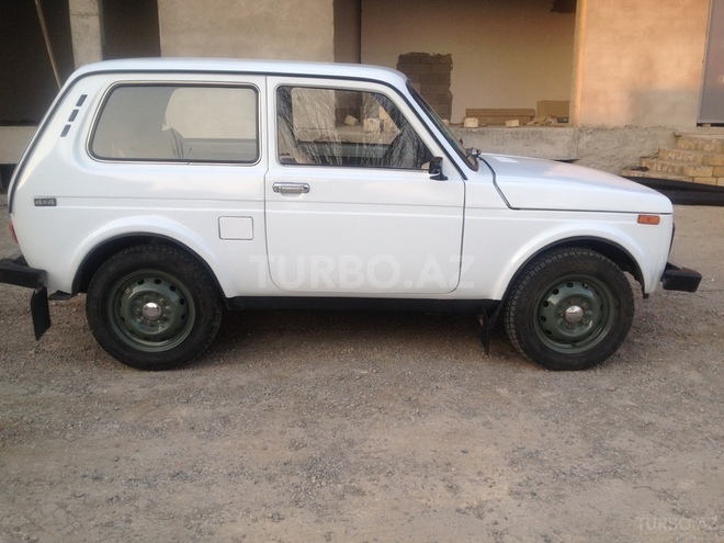 LADA (VAZ) Niva 1992, 178,000 km - 1.6 л - Bakı