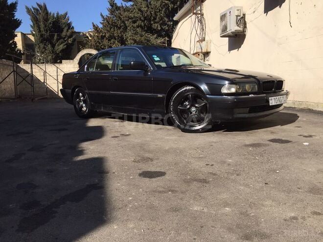 BMW 740 1997, 333,999 km - 4.4 l - Bakı