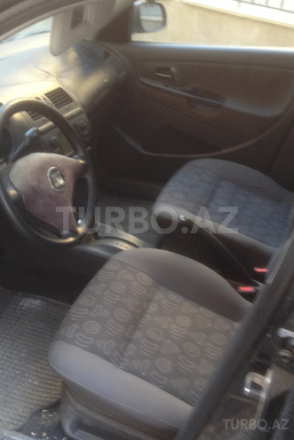 SEAT Ibiza 2000, 110,000 km - 1.6 л - Bakı