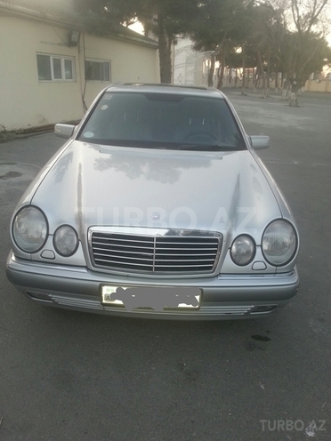 Mercedes E 320 1996, 282,746 km - 3.2 l - Bakı
