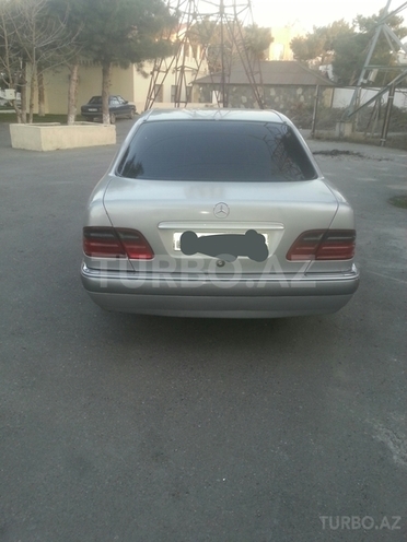 Mercedes E 320 1996, 282,746 km - 3.2 l - Bakı