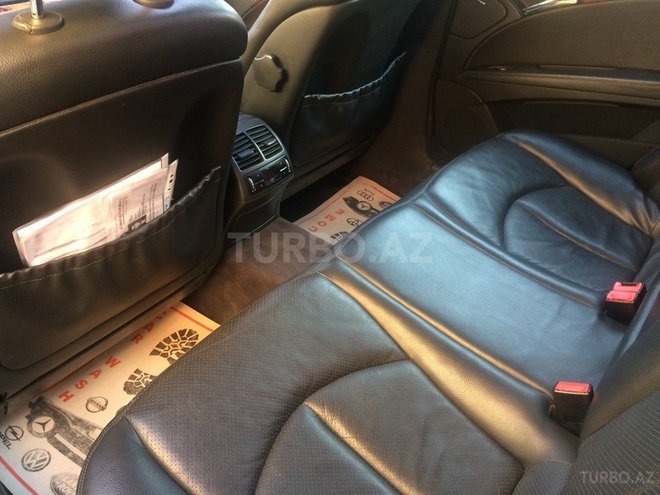 Mercedes E 220 2002, 332,000 km - 2.2 l - Sumqayıt