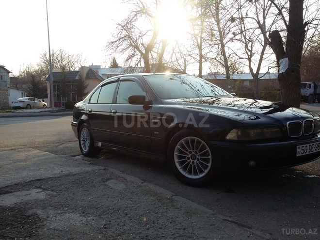 BMW 528 1997, 215,000 km - 2.8 l - Mingəçevir
