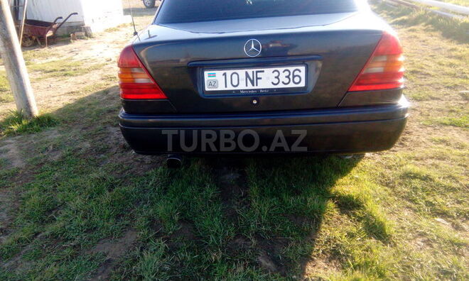 Mercedes  1995, 396,460 km - 2.2 l - Bakı