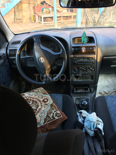 Opel Astra 1998, 200,000 km - 1.6 l - Lənkəran