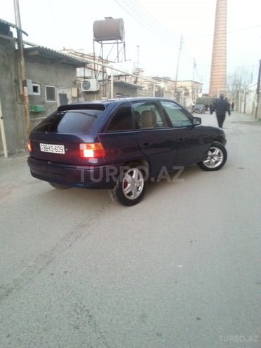 Opel Astra 1994, 356,778 km - 1.6 l - Bakı