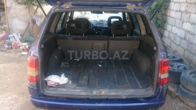 Opel Astra 1995, 3,300,129 km - 1.6 l - Bakı