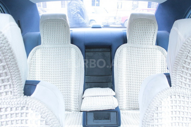 Mercedes E 200 1997, 225,720 km - 2.0 л - Tovuz