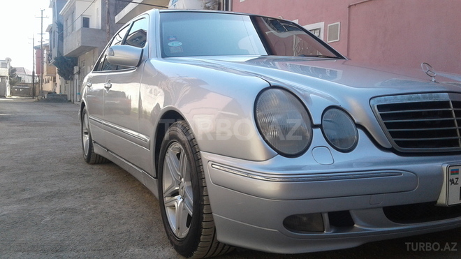 Mercedes E 320 2000, 334,000 km - 0.3 l - Bakı