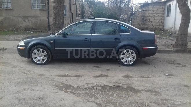 Volkswagen Passat 2002, 128,000 km - 1.8 l - Gəncə