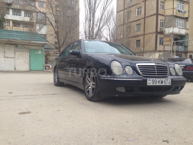 Mercedes E 240 2000, 24,000 km - 0.3 l - Bakı