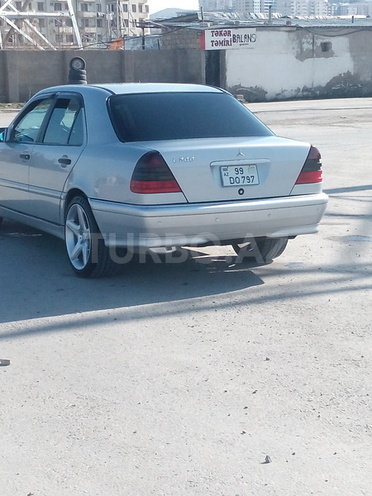 Mercedes C 220 1998, 209,000 km - 2.2 л - Bakı