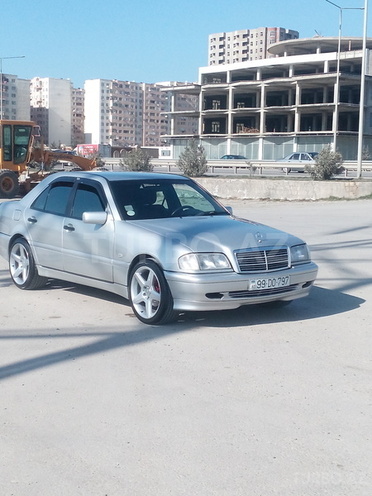 Mercedes C 220 1998, 209,000 km - 2.2 л - Bakı