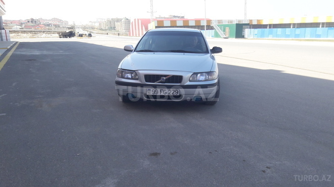 Volvo S60 2002, 244,000 km - 2.5 l - Bakı