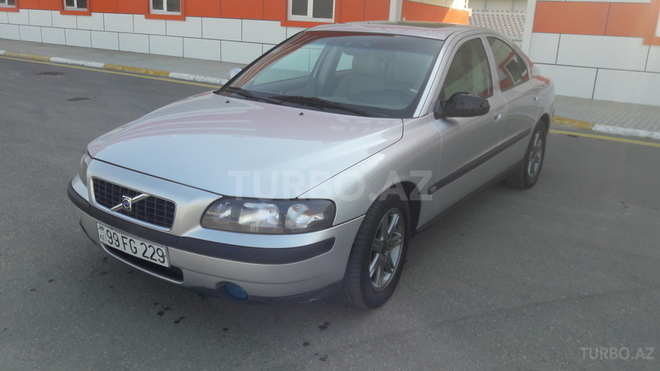 Volvo S60 2002, 244,000 km - 2.5 l - Bakı