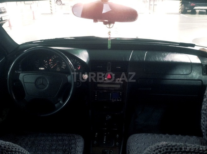 Mercedes C 200 1996, 156,000 km - 2.0 l - Bakı