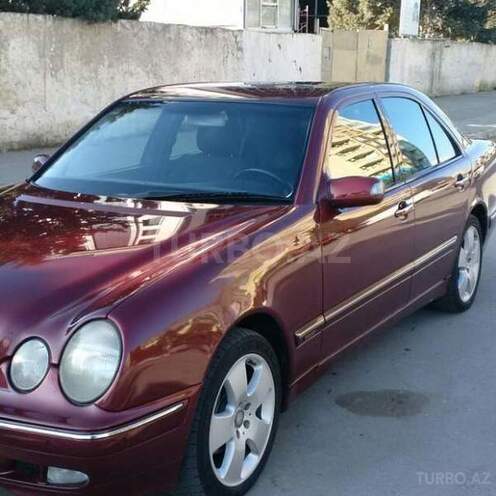 Mercedes E 200 2002, 218,900 km - 2.0 l - Bakı