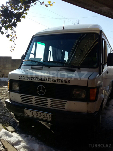 Mercedes 410 D 1990, 297,000 km - 2.9 l - Şamaxı
