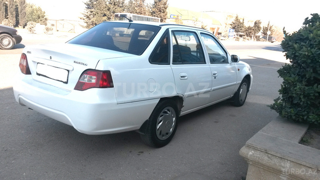 Daewoo Nexia 2010, 180,000 km - 1.6 l - Bakı