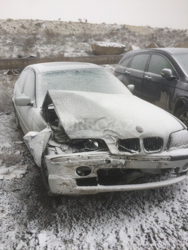BMW 320 2001, 15,000 km - 0.3 l - Bakı