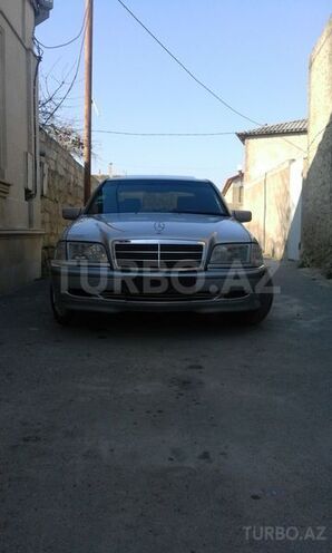 Mercedes C 240 1997, 210,000 km - 2.4 l - Bakı