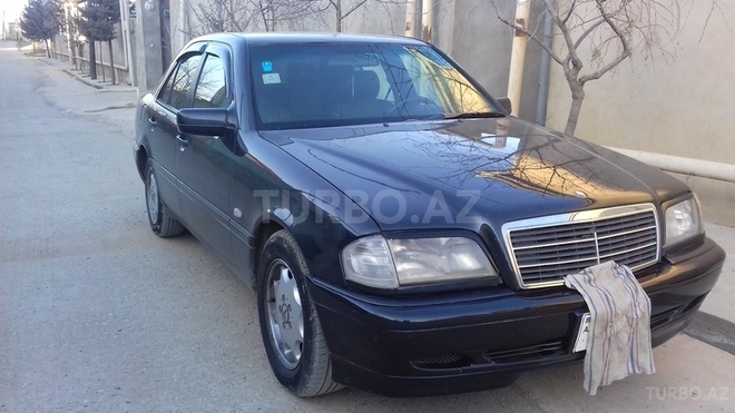 Mercedes C 220 1995, 250,000 km - 2.2 л - Bakı