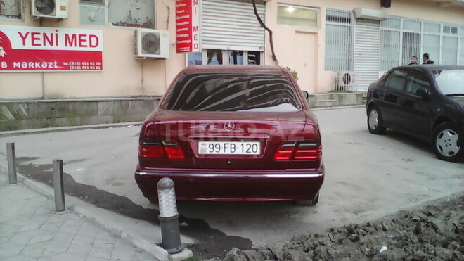 Mercedes E 200 2002, 205,000 km - 2.0 l - Bakı