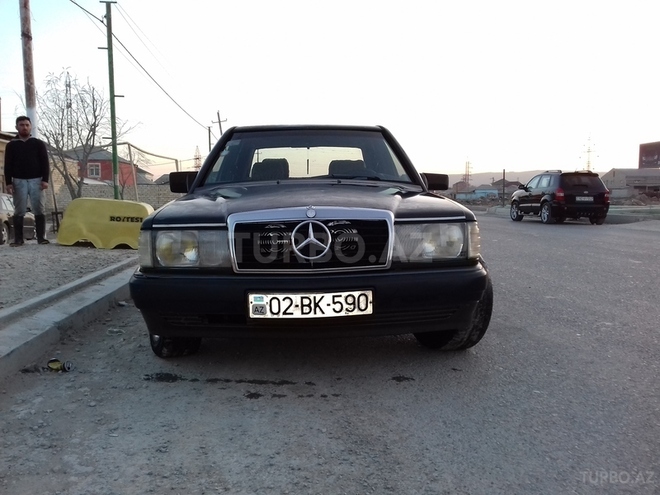 Mercedes 190 1992, 324,521 km - 1.8 l - Bakı