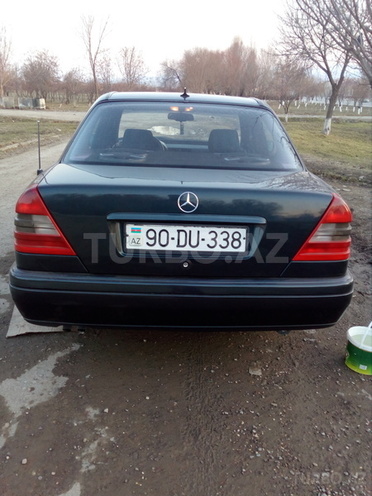 Mercedes C 230 1996, 433,000 km - 2.3 l - Bakı