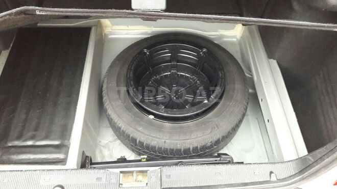 Mercedes E 200 1998, 146,000 km - 2.0 л - Bakı