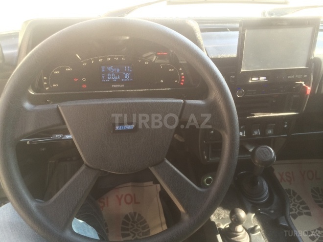 LADA (VAZ) Niva 2011, 9,500 km - 1.7 l - Bakı