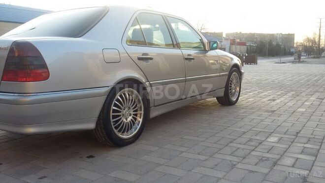 Mercedes C 240 1997, 238,234 km - 2.4 l - Sumqayıt