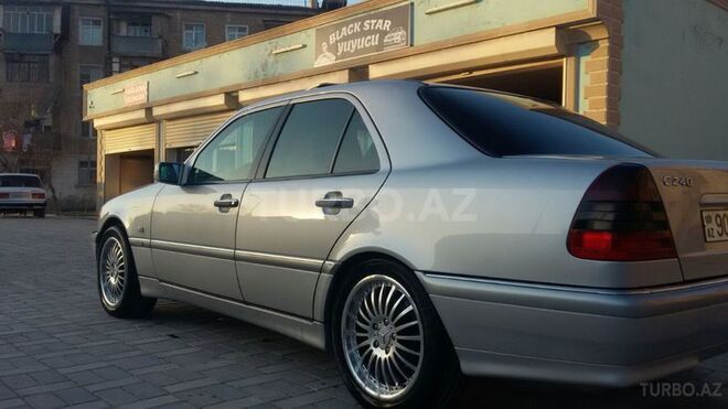 Mercedes C 240 1997, 238,234 km - 2.4 l - Sumqayıt